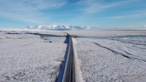 strada innevata
