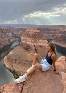 ragazza canyon
